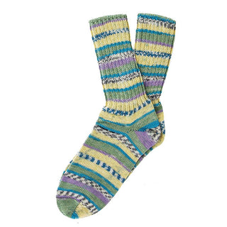 Made in Ireland Ladies Gorgeous Green Pattern Designer Irish Wool Country Socks
